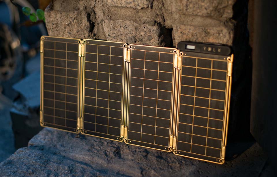 Trên tay pin sạc năng lượng Mặt Trời Solar Paper: rất mỏng, nhẹ, dùng được dưới ánh sáng yếu 5 3624964_Solar_paper_Tinhte_01