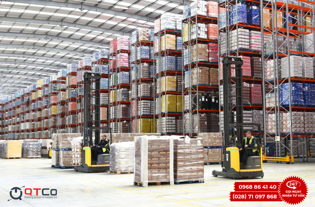 Màn hình công nghiệp giám sát kho lạnh hiệu quả cao 2 Man hinh cong nghiep giam sat kho lanh