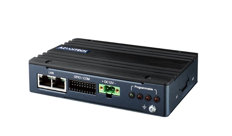 EPC-R3220 của hãng Advantech được tích hợp nhiều tính năng quan trọng phục vụ hoạt động công nghiệp